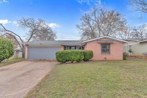 2410 Brookshire Street, Arlington, TX 76010