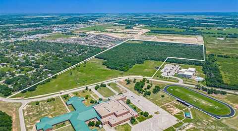 1301 James Road, Granbury, TX 76049