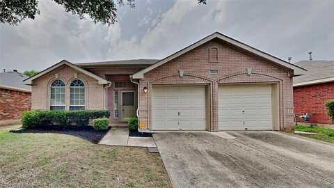 6216 Comfort Drive, Fort Worth, TX 76132