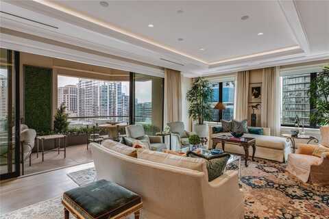 2300 Wolf Street, Dallas, TX 75201