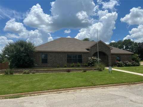 1623 W COLLEGE, Jacksboro, TX 76458