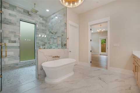 4208 Allencrest, Dallas, TX 75244