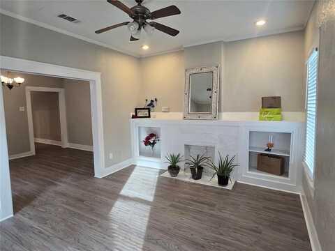 5945 Prospect Avenue, Dallas, TX 75206