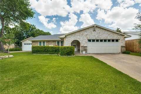 906 Smokey Court, Arlington, TX 76014