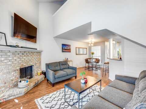 5565 Preston Oaks Road, Dallas, TX 75254
