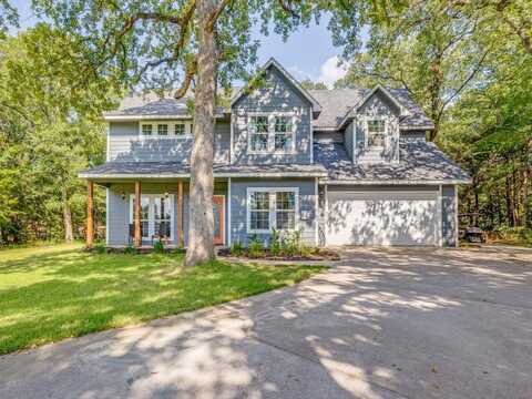203 Pueblo Drive, Lake Kiowa, TX 76240