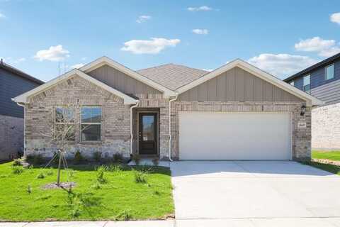10649 Tuccenen Drive, Fort Worth, TX 76179
