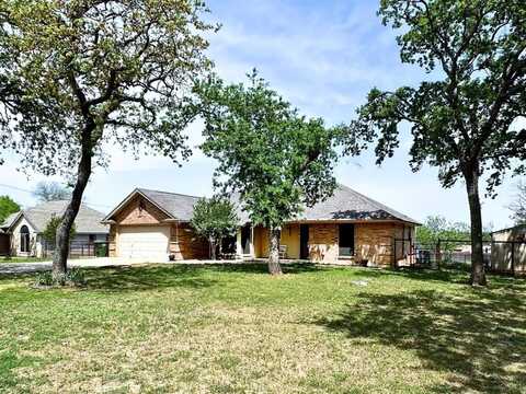 817 Cherry Lane, Springtown, TX 76082