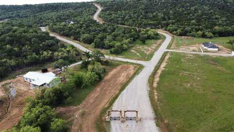 106 Wooded Acres Drive, Mineral Wells, TX 76067