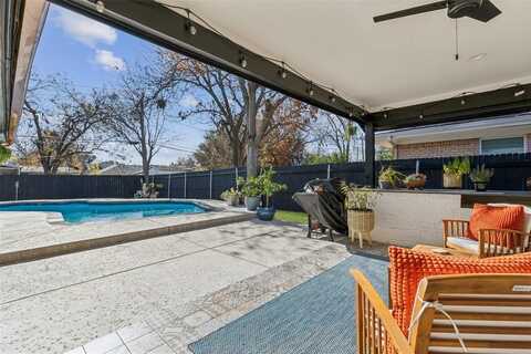 2516 Highwood Drive, Dallas, TX 75228
