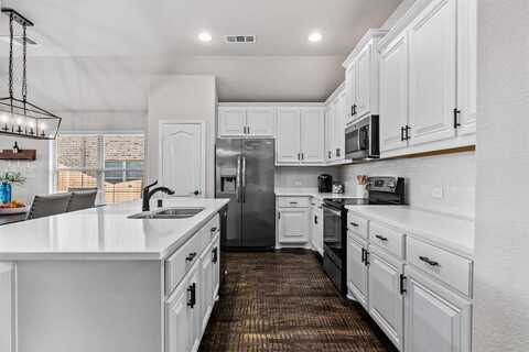 210 Nickolas Drive, Princeton, TX 75407