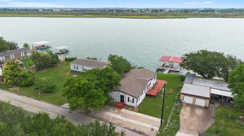 5821 Parkside Court, Granbury, TX 76048