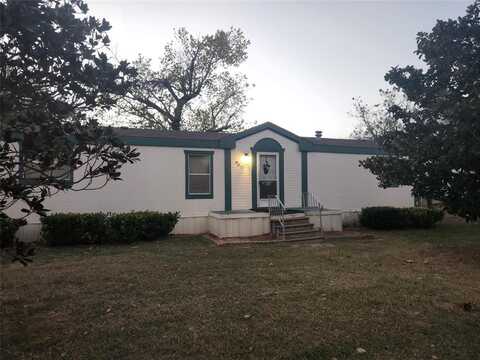 807 1st Street, Bridgeport, TX 76426