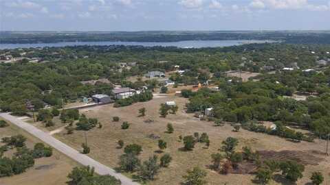 106 Winfield Street, Hudson Oaks, TX 76087