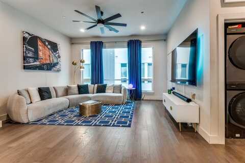 1771 Mccoy Street, Dallas, TX 75204