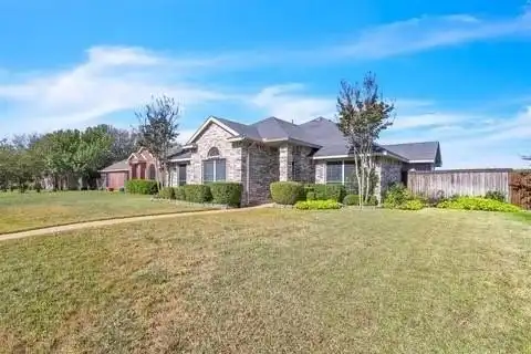 1317 Meadow Creek Drive, Lancaster, TX 75146