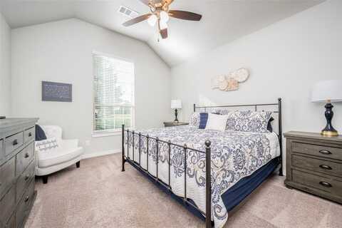 712 8th Street, Argyle, TX 76226