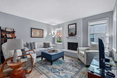6900 Skillman Street, Dallas, TX 75231
