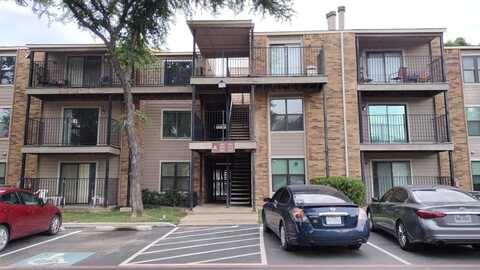 8109 Skillman Street, Dallas, TX 75231