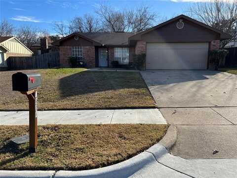 1404 Legget Street, Arlington, TX 76018