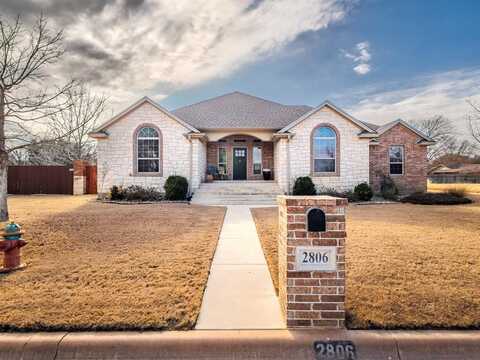2806 Hunters Run, Brownwood, TX 76801