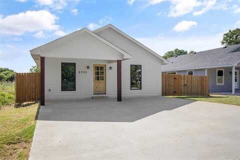 5702 Arkansas Trail, Granbury, TX 76048