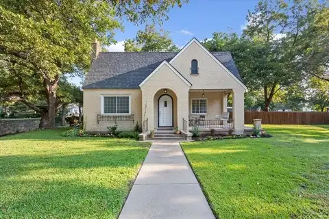 419 W Henry Street, Hamilton, TX 76531