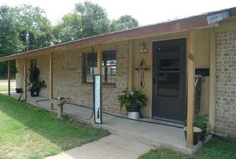 705 Porter Street, Mineola, TX 75773