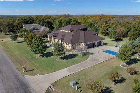 138 Whispering Winds Drive, Gunter, TX 75058