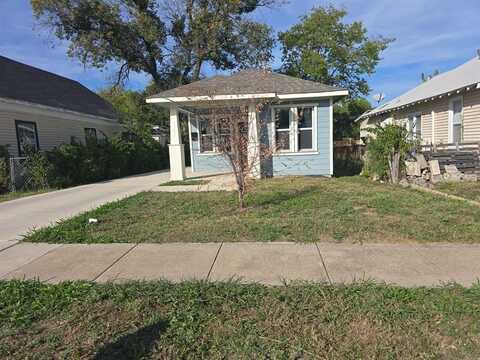 1107 E Annie Street, Fort Worth, TX 76104