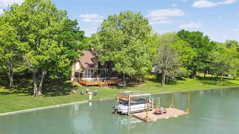 91 Rocky Point Road, Mount Vernon, TX 75457