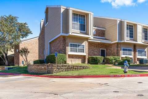 3550 Country Square Drive, Carrollton, TX 75006