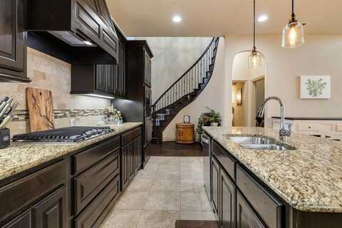 5713 Tawakoni Drive, Denton, TX 76226