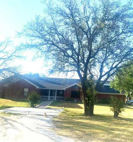 375 County Road 401, Comanche, TX 76442