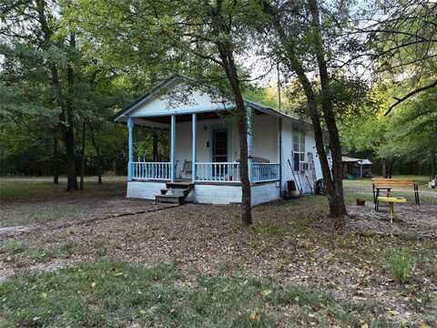 653 Park, Ladonia, TX 75449