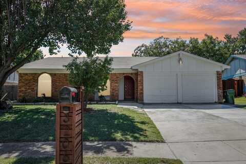 3206 Concord Drive, Arlington, TX 76014