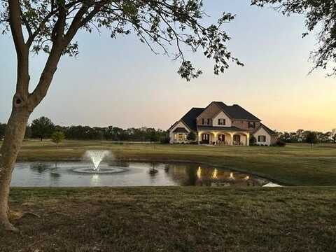 180 Cypress Point Drive, Gunter, TX 75058