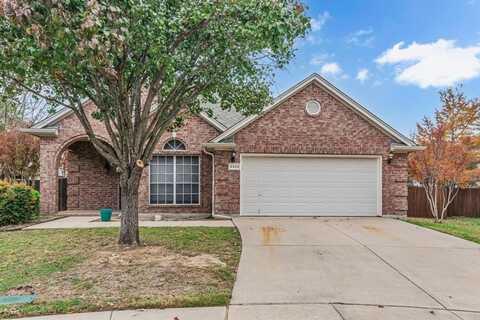 4305 Stoneside Court, Fort Worth, TX 76244