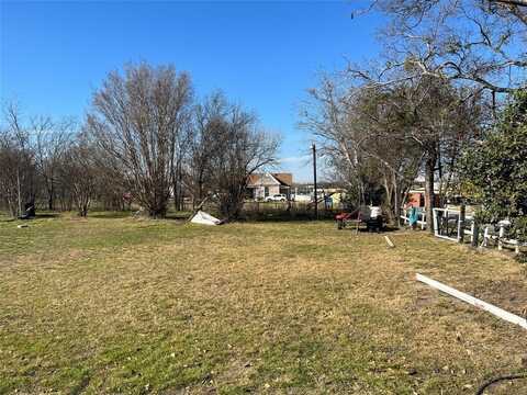 110 Abney Avenue, Hillsboro, TX 76645