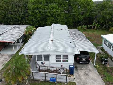 6904 Cortez Rd W, Bradenton, FL 34210