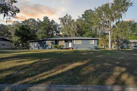 2220 SE 44th Ter, Gainesville, FL 32641