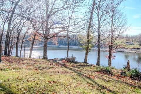 695 HERRINGTON WOODS, HARRODSBURG, KY 40330