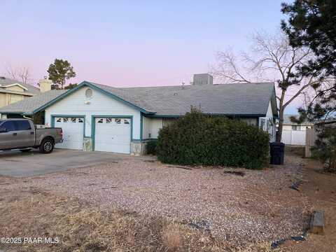 3233 N Hedgewood Drive, Prescott Valley, AZ 86314