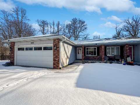 1832 VIENNA Court, Pekin, IL 61554