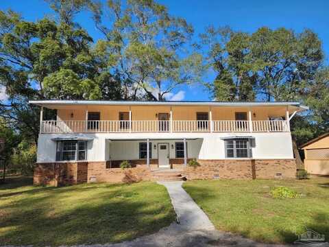 85 Azalea Rd, Flomaton, AL 36441