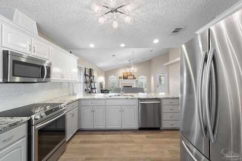 6117 N Enclave Dr, Pensacola, FL 32504