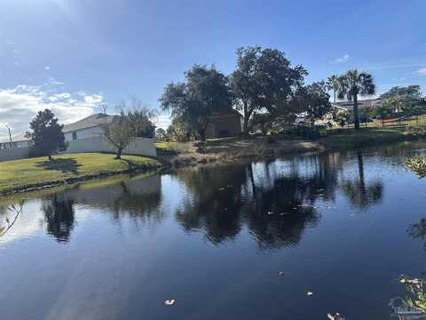 5572 Ponte Verde Ct, Pensacola, FL 32507