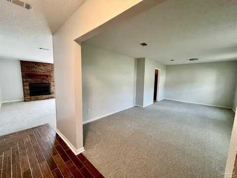 5934 W Shore Dr, Pensacola, FL 32526
