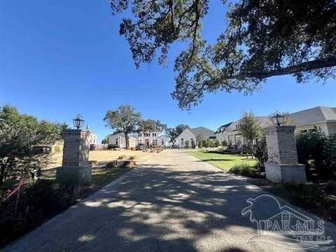 581 Chipley Ave, Pensacola, FL 32503