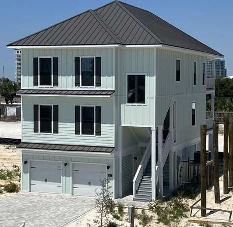 217 Clipper Dr, Pensacola, FL 32507